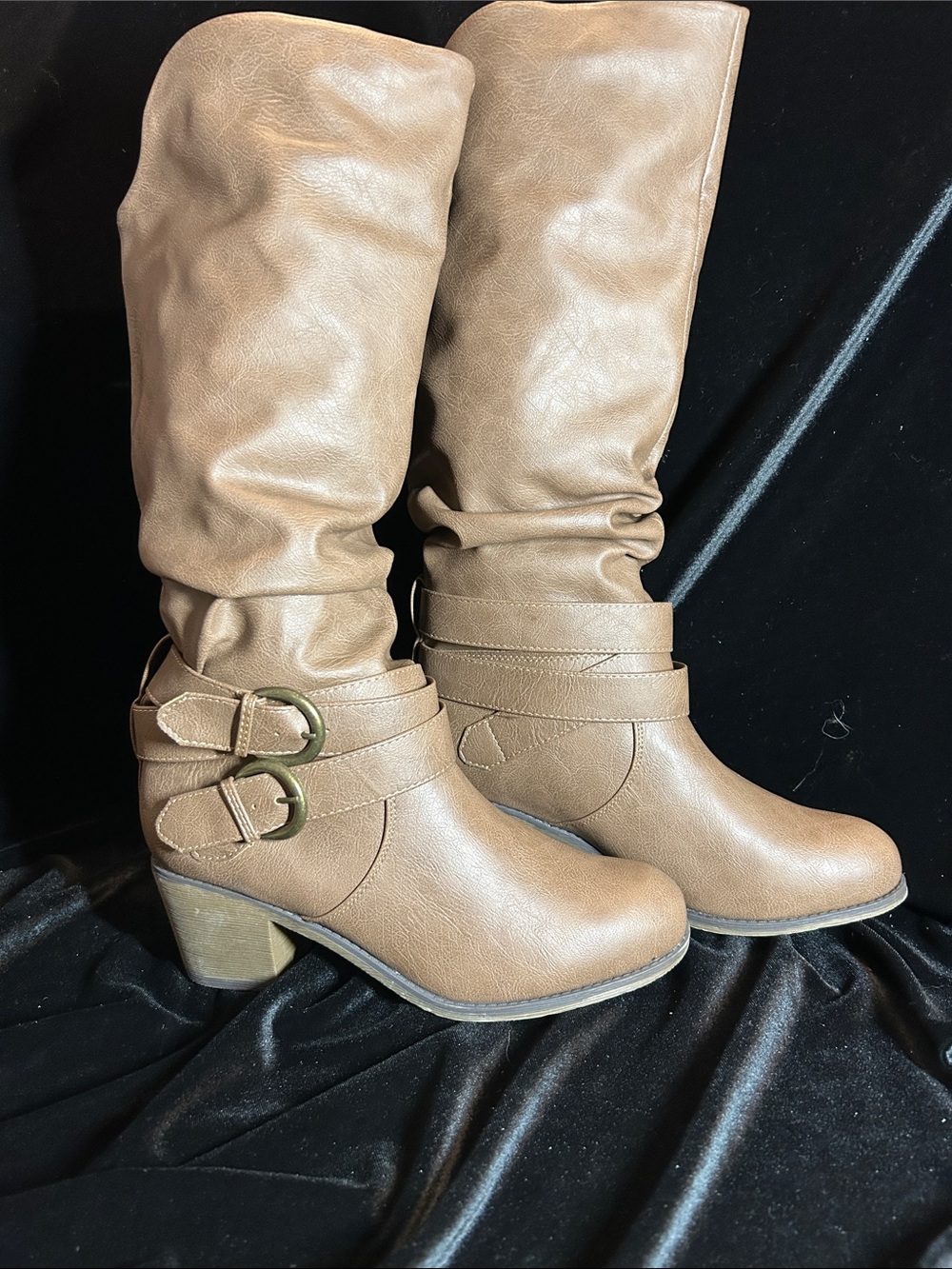NWOB JOURNEE SLOUCHY BOOTS 7.5